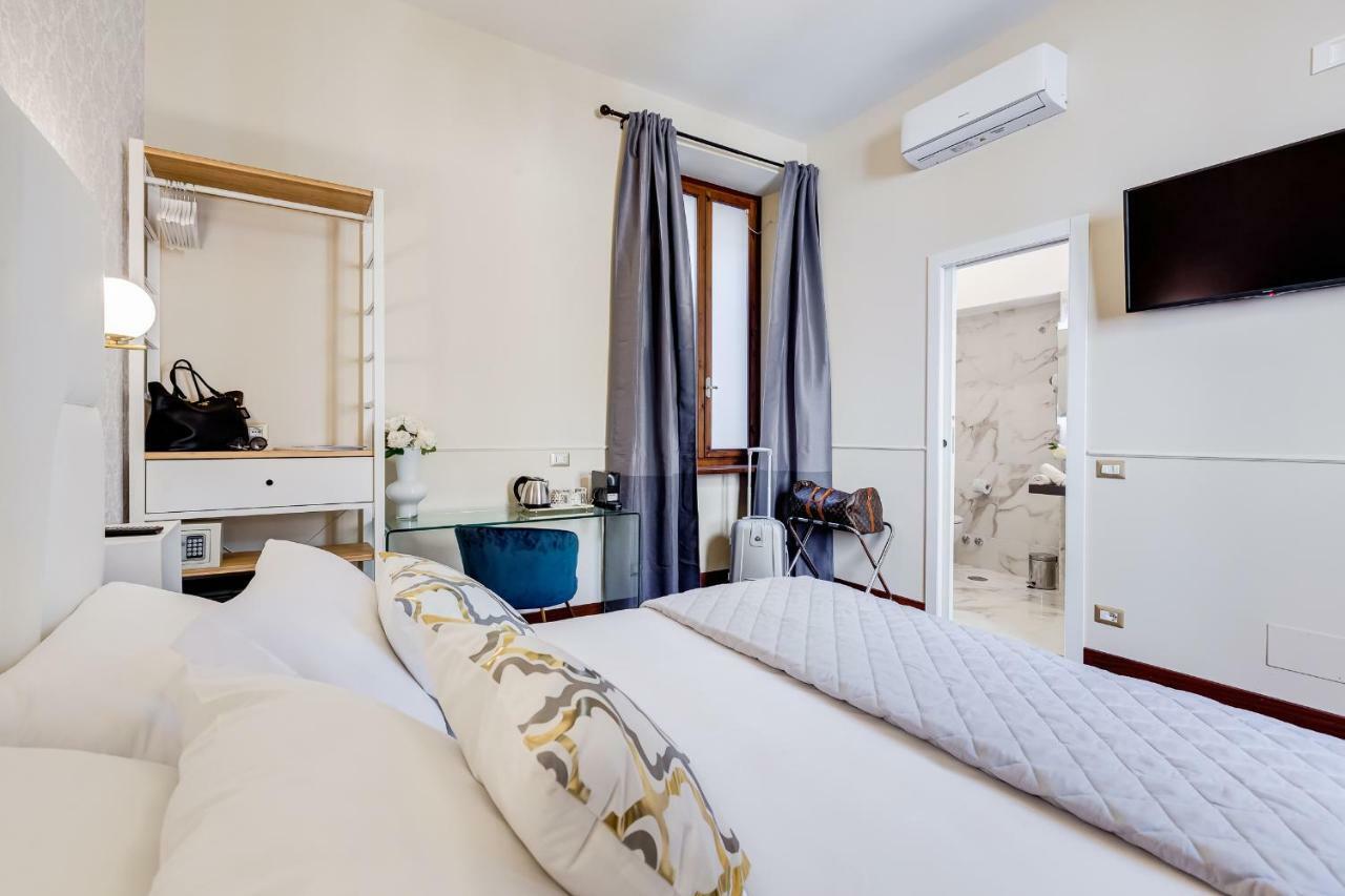 Trevi Private Suites By Premium Suites Collection Rome Exterior photo