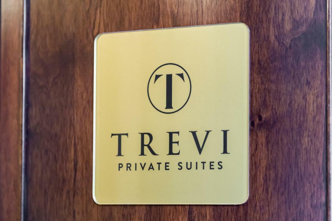 Trevi Private Suites By Premium Suites Collection Rome Exterior photo